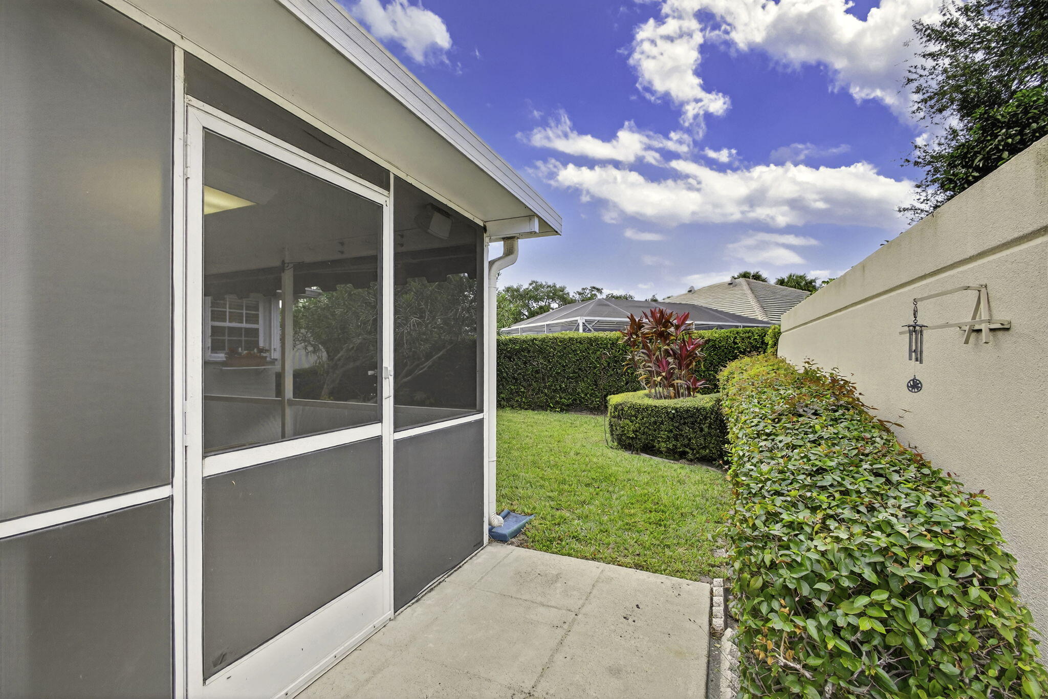 8323 Old Forest Road