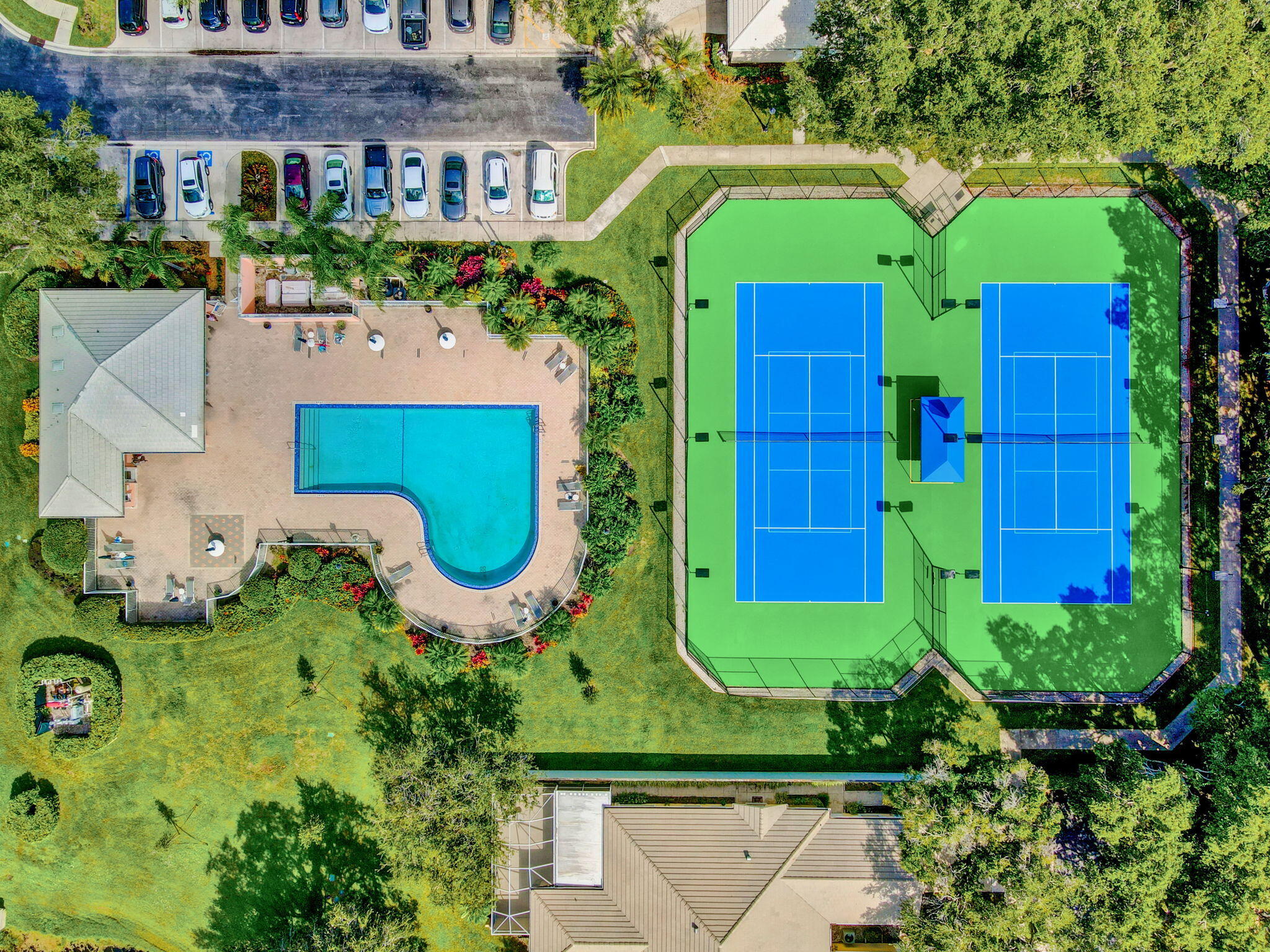 8323 Old Forest Road