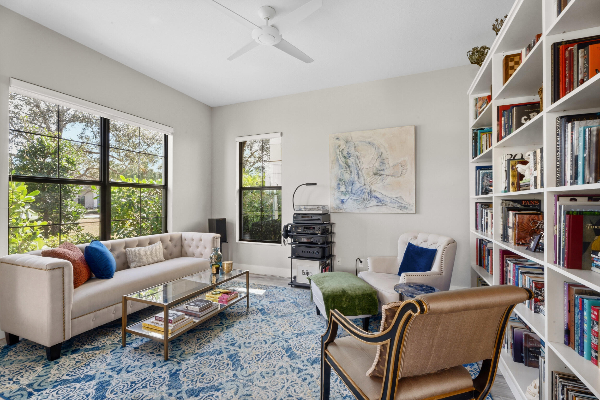 2093 Dickens Terrace