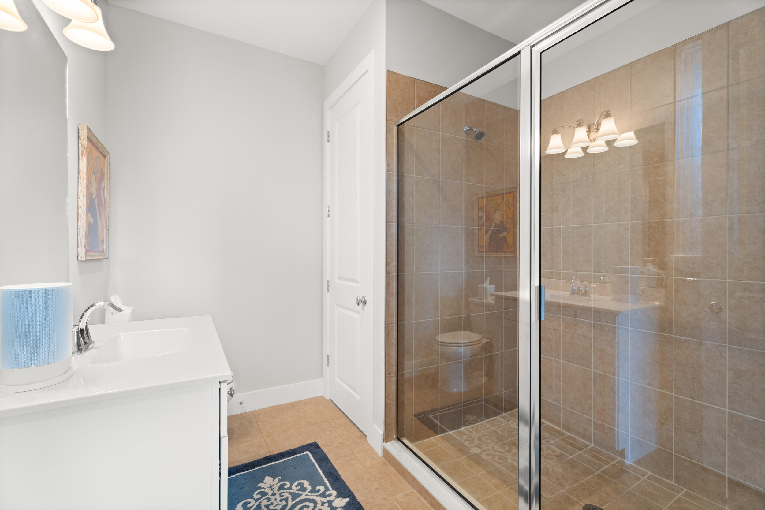 2093 Dickens Terrace