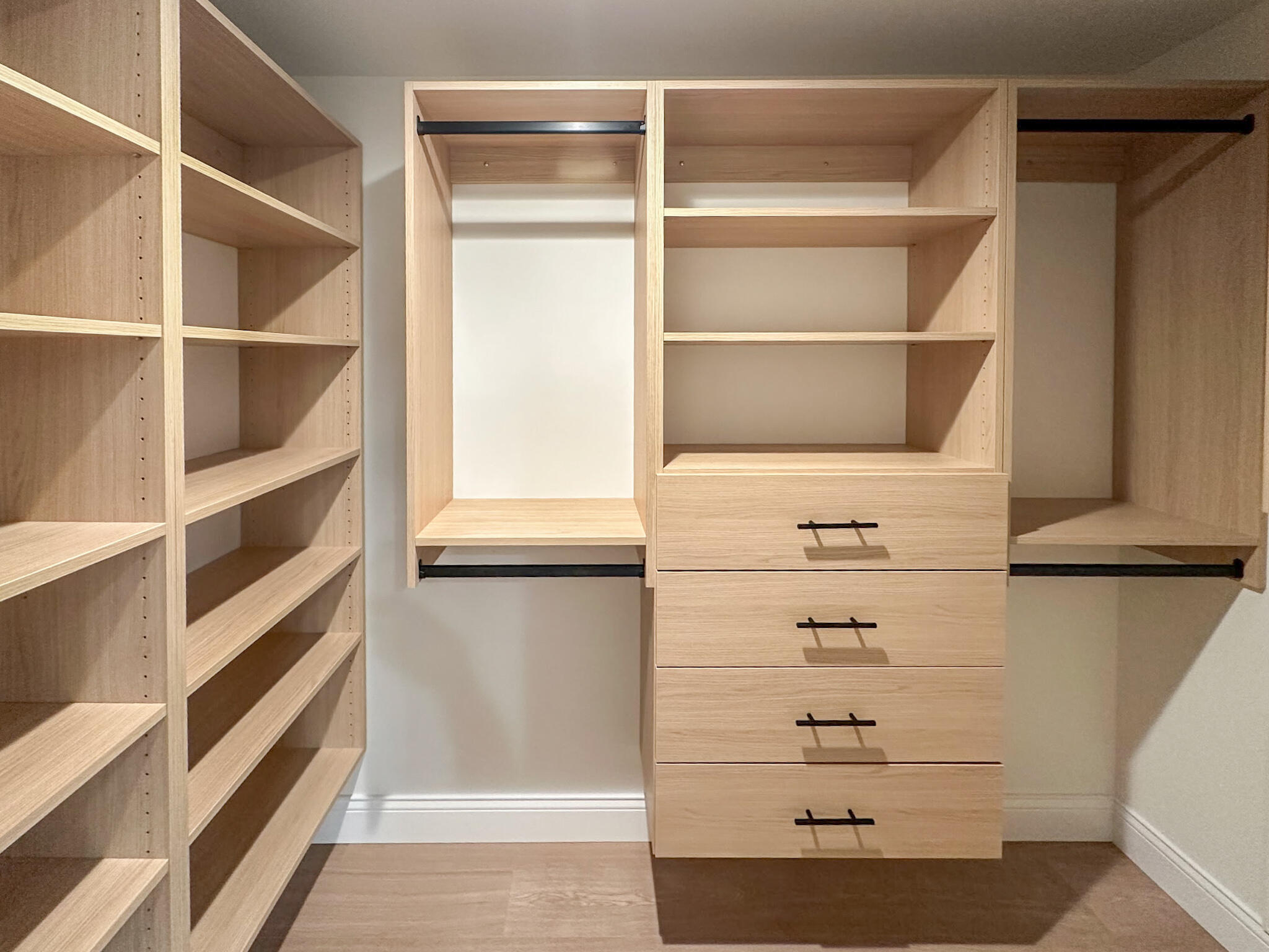 400 Uno Lago Drive 103