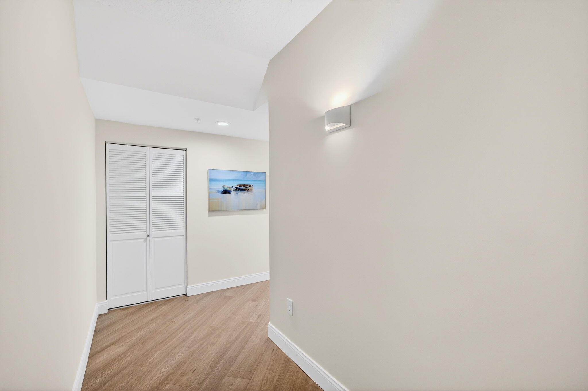 400 Uno Lago Drive 103