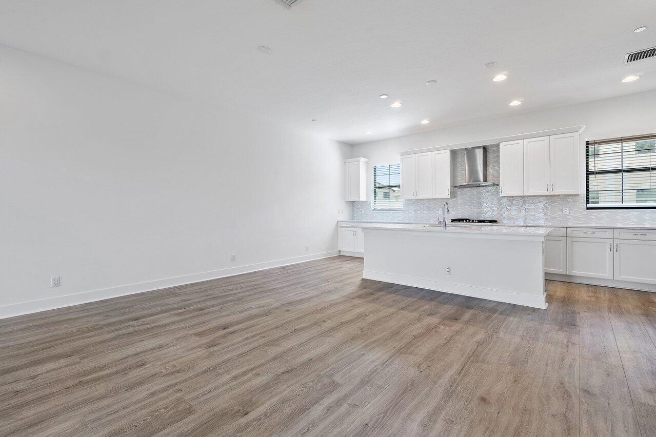 12621 Machiavelli Way