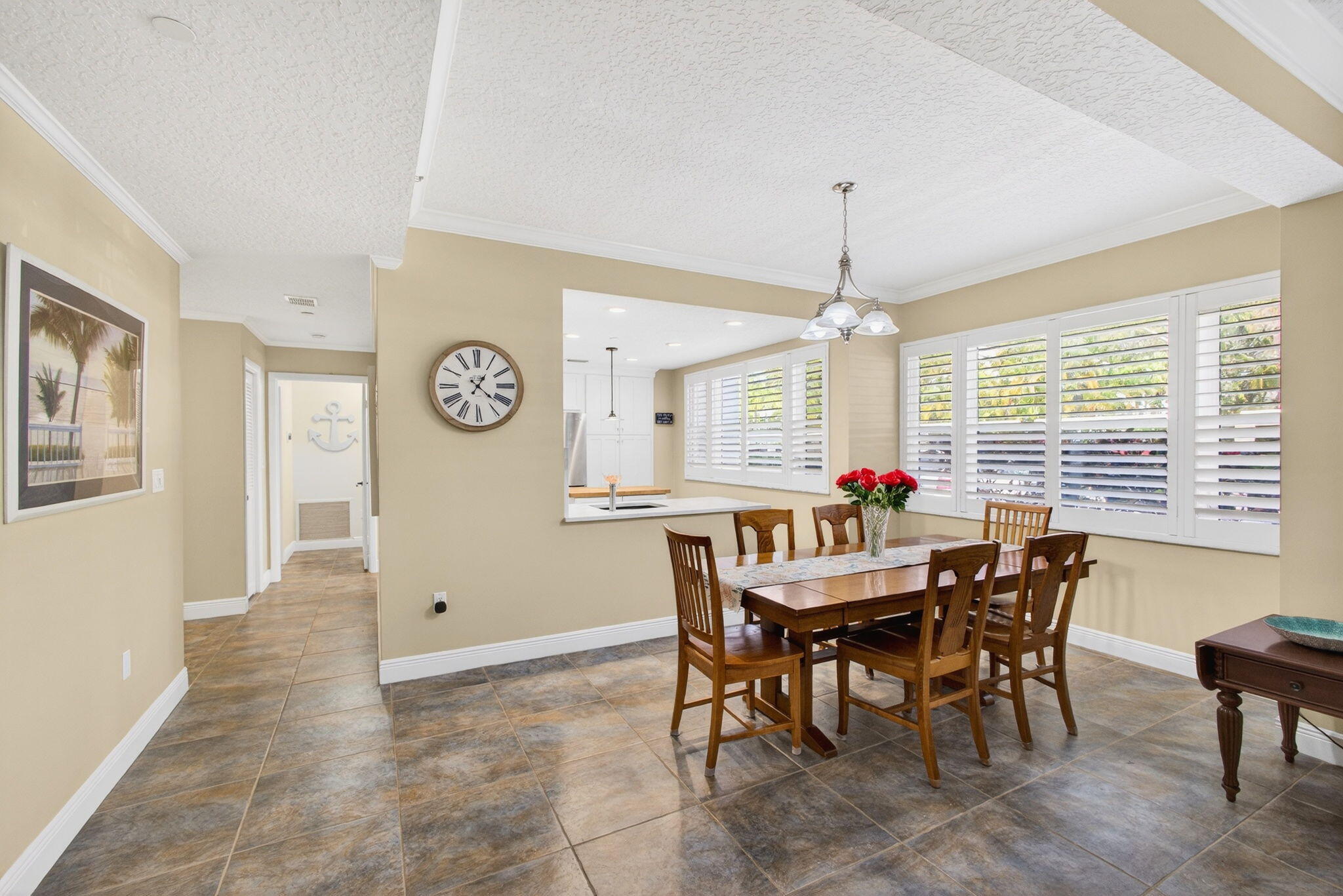 911 Oak Harbour Drive