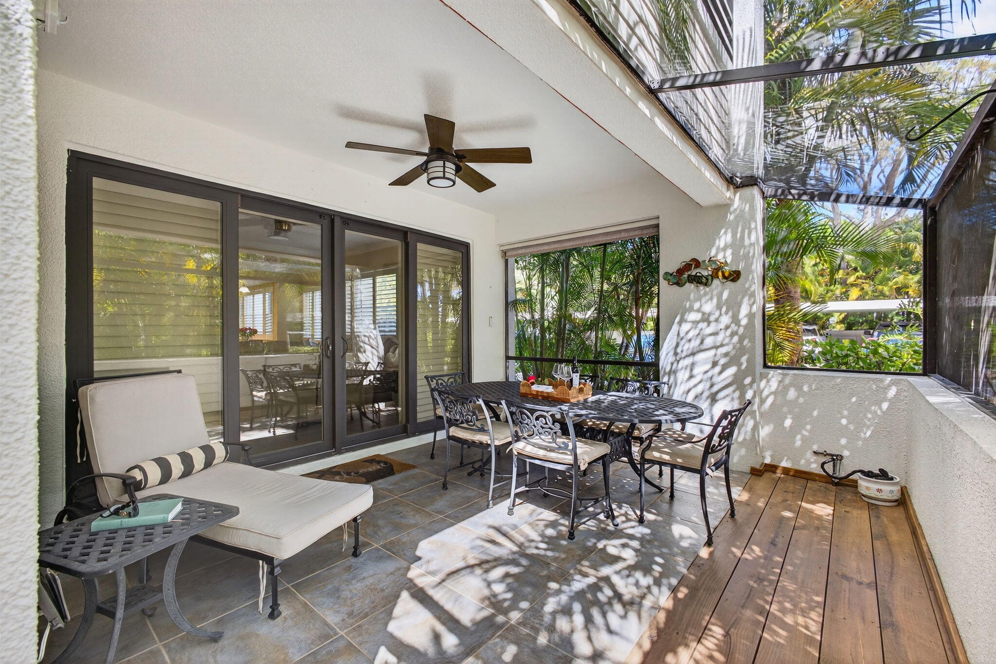911 Oak Harbour Drive