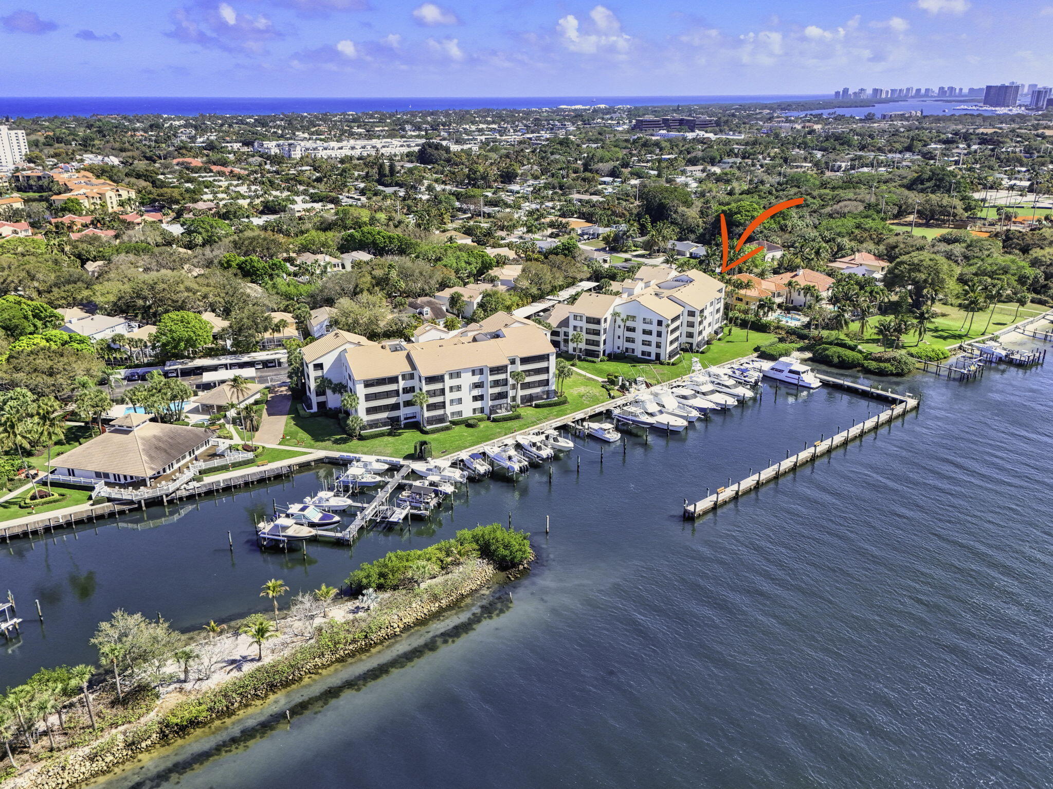 911 Oak Harbour Drive