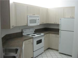 100 Uno Lago Drive 302