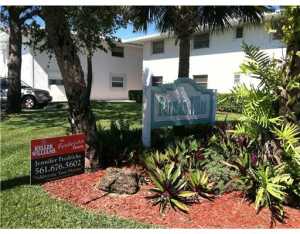 510 Prosperity Farms Road 8B