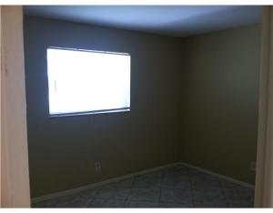 510 Prosperity Farms Road 8B