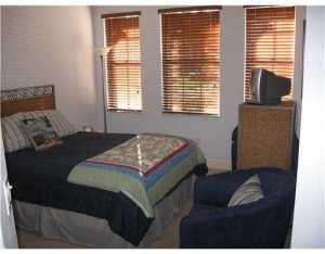 1712 Nature Court