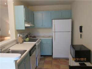 1605 S Us Highway 1 2c