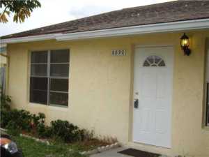 8890 Hobe Ridge