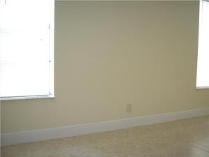 8890 Hobe Ridge