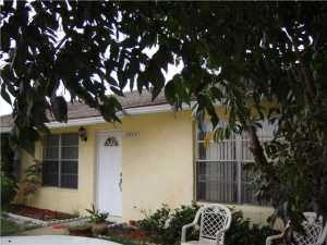8890 Hobe Ridge