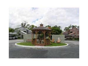 1103 Summerwinds Lane