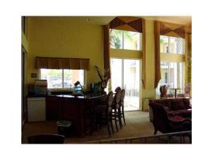 4823 Chancellor Drive 22