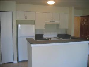 4815 Via Palm Lakes 3