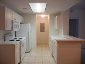 2807 Veronia Place 102