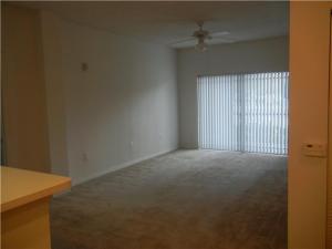 2807 Veronia Place 102