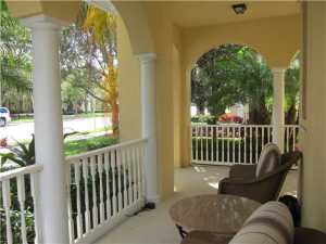 3410 Greenway Drive