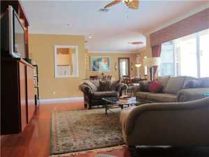 3410 Greenway Drive