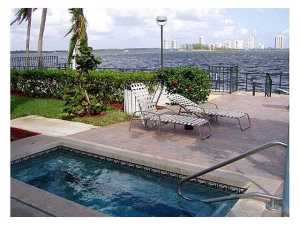 1115 Lake Shore Drive 102