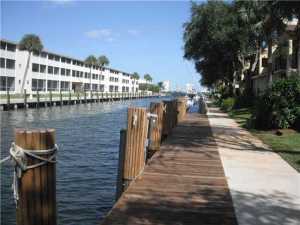 1115 Lake Shore Drive 102