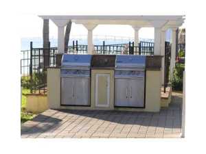 1115 Lake Shore Drive 102