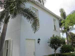 1833 Dakota Drive