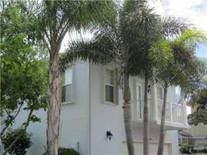 1833 Dakota Drive