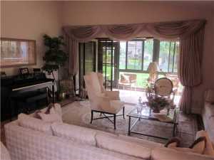 6901 Touchstone Circle