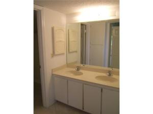 146 Seabreeze Circle