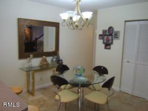 1636 Shaker Circle