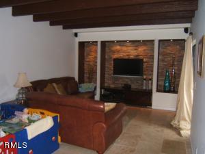 1636 Shaker Circle