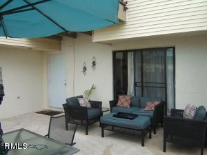 1636 Shaker Circle