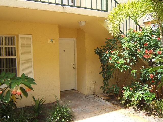 1125 Lake Shore Drive Apt 101
