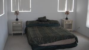 1120 Lake Shore Drive Apt 204