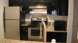 1120 Lake Shore Drive Apt 204