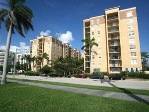 1801 N Flagler Drive 634