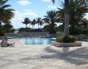 2803 E Sarento Place Unit 106