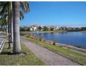 2803 E Sarento Place Unit 106