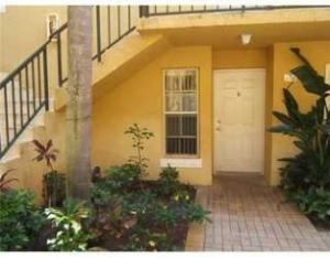 1120 Lake Shore Drive Apt 103