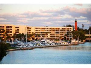 1542 Jupiter Cove Drive Apt 407