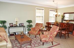 112 Dunmore Drive