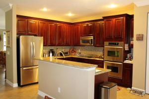 112 Dunmore Drive