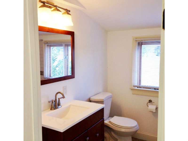 35 KINNICUTT Avenue