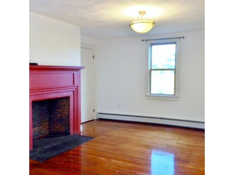 35 KINNICUTT Avenue