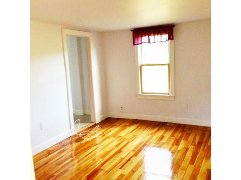 35 KINNICUTT Avenue