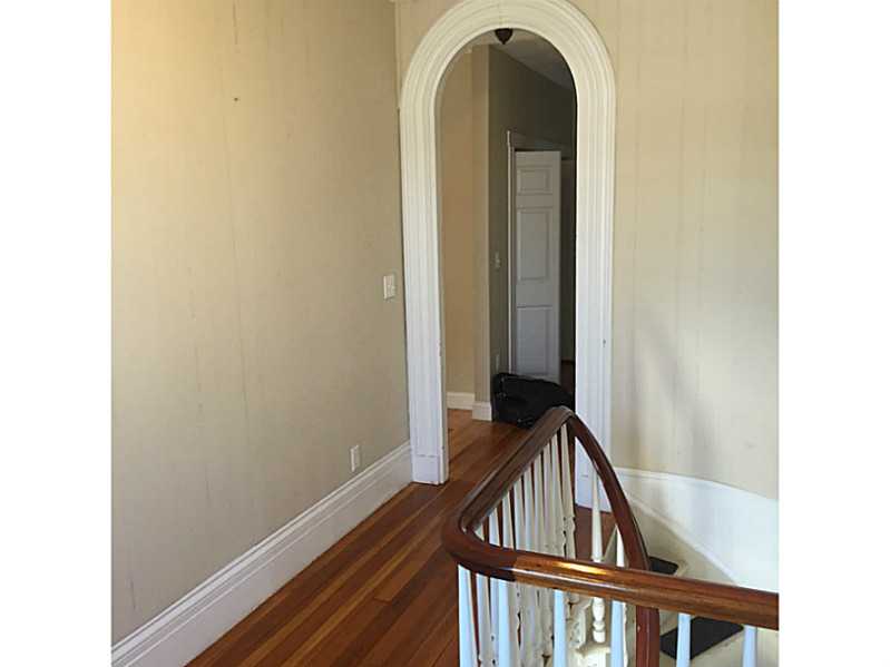 329 MAIN Street 2