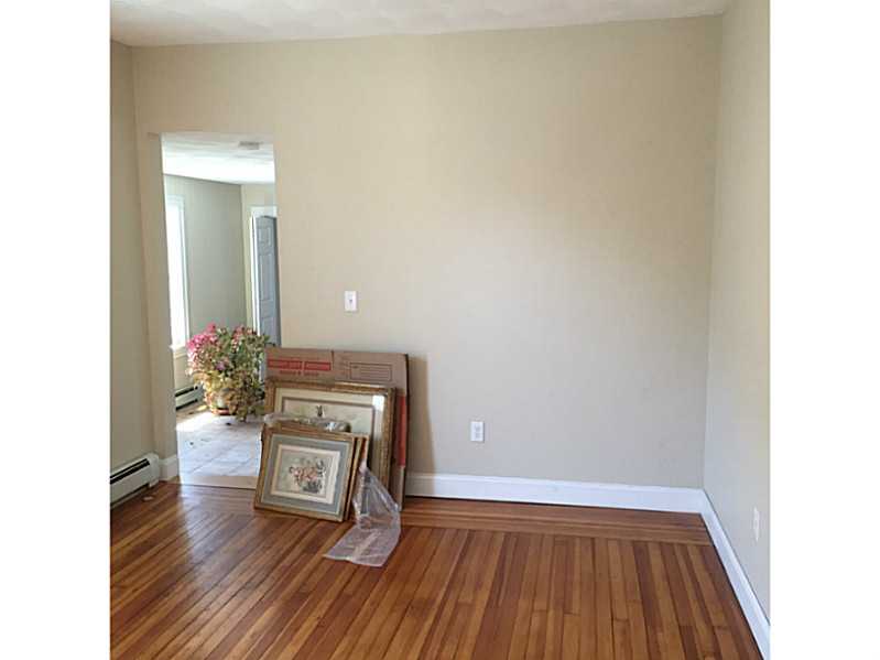 329 MAIN Street 2